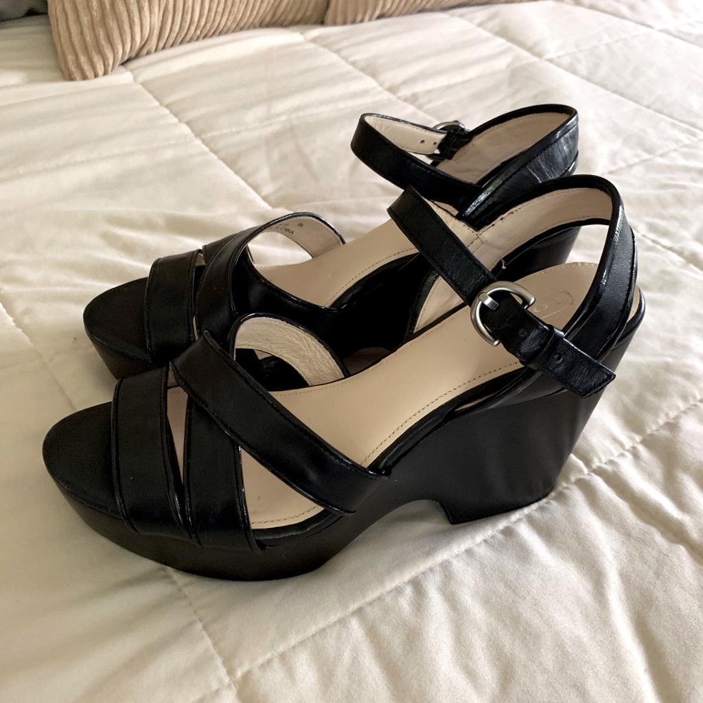 Coach Nikkie Leather Wedge. Black With Black Trim. Size 8b.